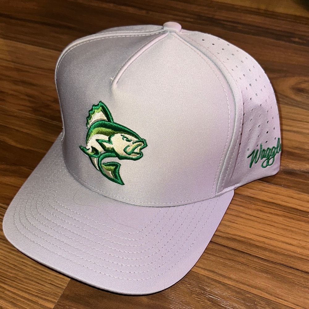 Waggle Bass Hat